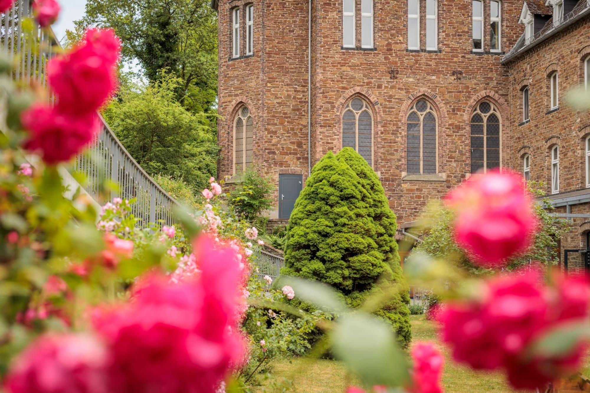 Rosa Flesch Hotel Und Tagungszentrum Waldbreitbach Buitenkant foto